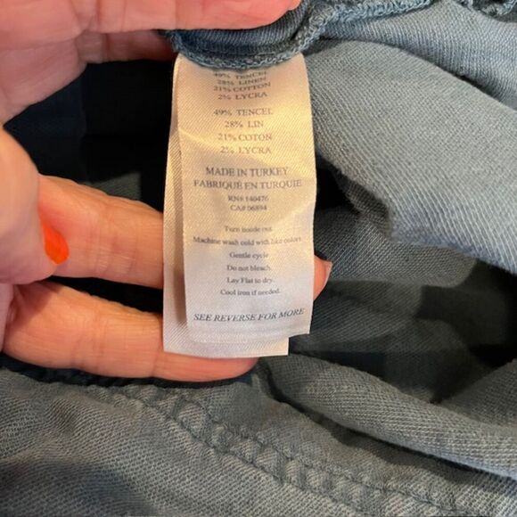 Faherty Arlie Short Romper Tencel Linen Blend Soft Blue Button Front Size Medium - Picture 9 of 14
